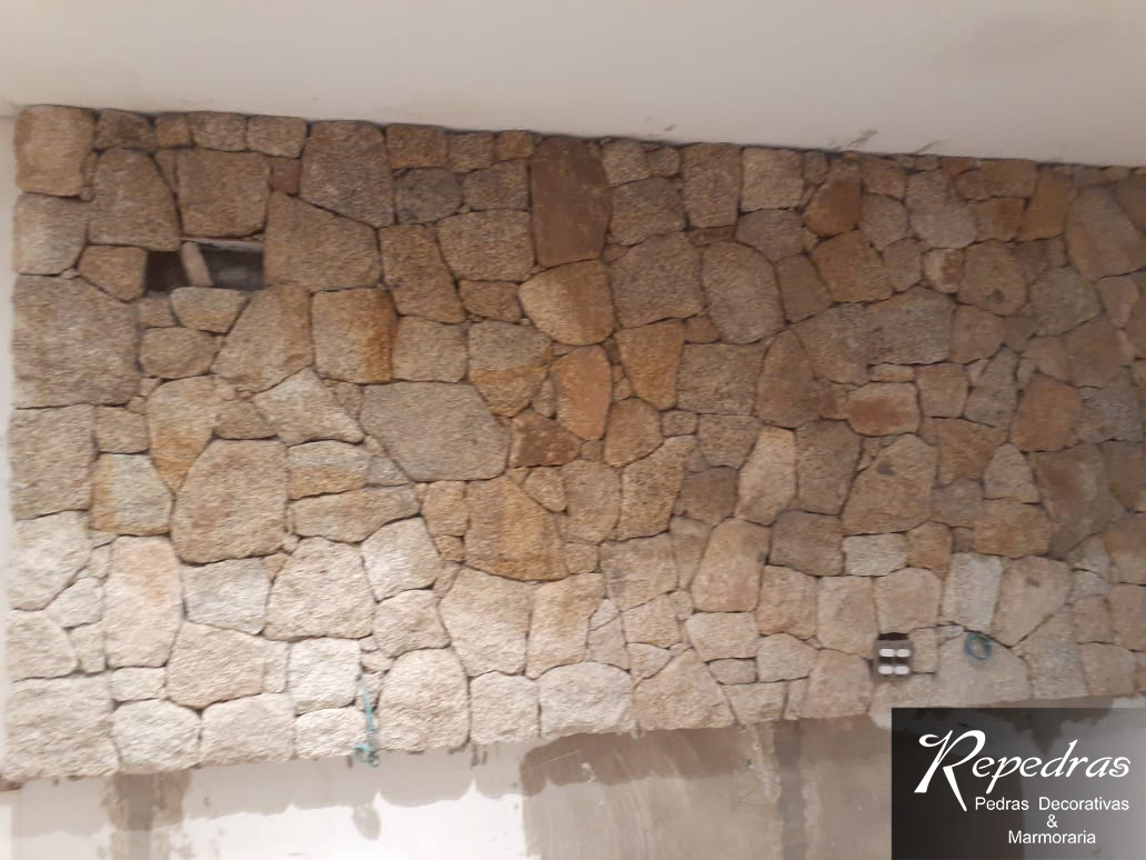 12 ideias de Muro  parede de pedra, pedra moledo, pedras para