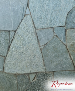 Pedra Goiás Verde em Caco